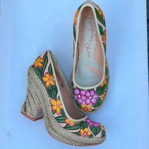 Irregular Choice Floral Pumps. New in box. Size 39-1/2.